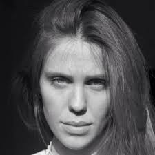 carolin marie merten (@eiramnilorac)