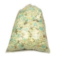 Pour la garniture des meubles d'assises, les galettes de chaises peuvent servir pour venir renforcer l'assise d'un siège à restaurer. Flocons De Mousse Et Galettes De Chaises Pour Rembourrer Vos Meubles D Assises