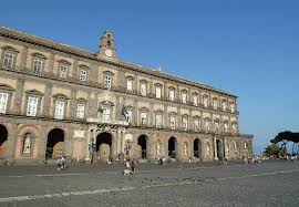 La denuncia viene dal consigliere. Palazzo Reale Di Napoli