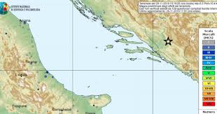 L'albania si trova lungo il mare adriatico e la sua capitale è tirana. Terremoto Balcani Dopo L Albania Scosse Anche In Bosnia Erzegovina 5 4 E Grecia 4 6 Il Fatto Quotidiano
