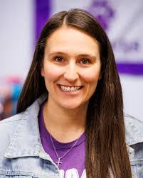 Vicki Albrecht's Instagram, Twitter & Facebook