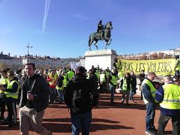 Get notified when mariée de force à un gilet jaune is updated. Mouvement Des Gilets Jaunes Le Point Dans Les Differents Secteurs