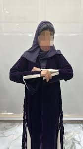 عباية جنان كلوش بقماش جوخ مع مخمل - بصمة حناين للعبايات