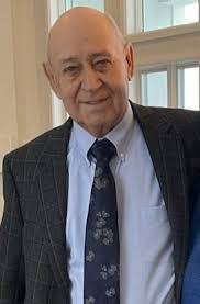 Avery Craig's Instagram, Twitter & Facebook