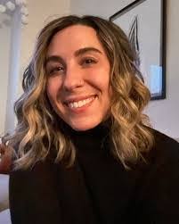 Melanie Rigdon's Instagram, Twitter & Facebook