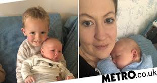 Breastfeeding mum defers jury duty after saying she'd bring baby to court