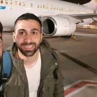 500+ perfiles de «Saad»