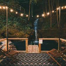 Its remote location discourages visitation, but those who travel the extra distance will not be disappointed. The Cliffs At Hocking Hills Hocking Hills Cabins Outdoor Water Feature Hocking Hills Wedding