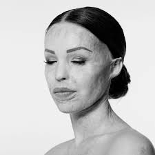 Holly Willoughby and Phillip Schofield lead stars posing for mental health  charity