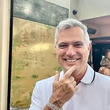 james andrew · 3.8M threads