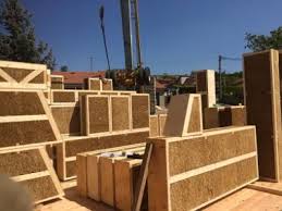 Maison En Paille Construction Passive Maison En Paille Paille Maison En Kit