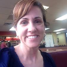 Linda Enzor's Instagram, Twitter & Facebook