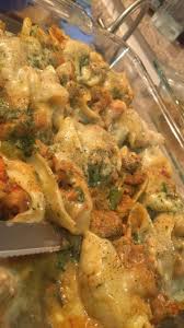 Stuffed Seafood Sheels Crawfish Raw Shrimp Jumbo Shells Etoufee Sauce Mixed With Spicy Cajun Sauce And Heb Brand Alfredo Crawfish Recipes Food Dishes Food