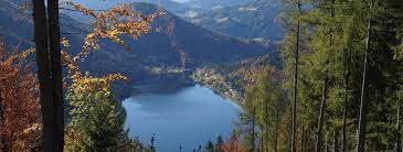 Situated in lunz am see, this apartment building is 1.8 mi (2.8 km) from museum im amonhaus and 1.9 mi (3.1 km) from seebad lunz. Wanderwege In Lunz Am See Die Schonsten Touren Der Region