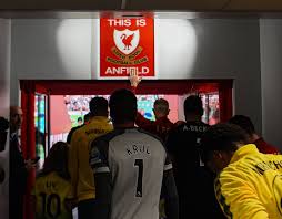 Tocar El Cartel De Anfield La Increible Prohibicion Que Levanto Klopp En Liverpool Tyc Sports Liverpool Premier League Cartel