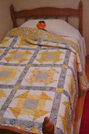 Bargello patchwork is enchanting but also very hard to do well. 12 Yellow And Gray Quilts Ideas Quilts Grey Quilt Baby Quilts