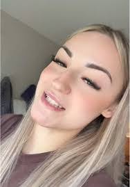 Gabrielle Stinson's Instagram, Twitter & Facebook