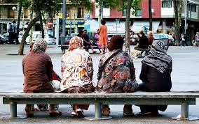Kumpulan doa yang baik untuk keluarga akan kami tuliskan dalam tulisan 1. Doa Berlindung Dari Tetangga Dan Teman Yang Buruk Lengkap Dengan Latin Dan Artinya Semarangku