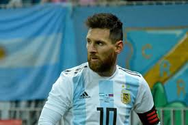 Června 1987 rosario, argentina) je argentinský reprezentační fotbalista.je šestinásobným držitelem ceny zlatý míč (případně zlatý míč fifa) a šestinásobným držitelem zlaté kopačky. Argentinische Nationalelf Jorge Sampaoli Sicher Leo Messi Kann Die Wm 2022 Gewinnen