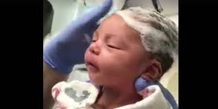 Make sure the room is warm. Newborn Baby Hair Wash Newborn Baby