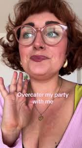 Cara Davis (@slutsspaghetti)