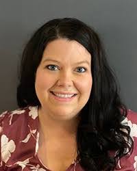 Danielle Hysell's Instagram, Twitter & Facebook