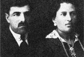 Edineţ, Moldova (Pages 989-1000)