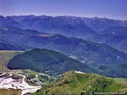 Epingle Sur 09 Ariege A Pied A Vtt Cyclo Route Ski Raquettes Cheval Ou Barque Canoe Kayak