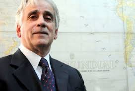 El menemista Bastos en el directorio de METROGAS