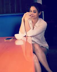 She always shares her hot photo and video in instagram. Sumona Chakravartis Instagram Latest Hot Photos In Bikini The Kapil Sharma Show à¤« à¤® Sumona Chakravarti à¤• à¤¹à¤° à¤…à¤¦ à¤¹ à¤¨ à¤° à¤² à¤Ÿ à¤° à¤¸à¤ª à¤° à¤Ÿ à¤¡ à¤° à¤¸ à¤¸ à¤² à¤•à¤° à¤¬ à¤• à¤¨ à¤² à¤• Viral Hindi News