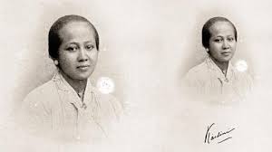 Usai tetapi setelah usia 12 tahun, ia harus tinggal di rumah karena dipingit. Begini Kisah Sedih Detik Detik Sebelum Raden Ajeng Kartini Meninggal Dunia Bangka Pos
