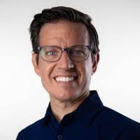 Aaron Robison's Instagram, Twitter & Facebook