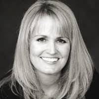 Linda Ballinger's Instagram, Twitter & Facebook