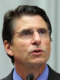 Alabama Law School Dean Emeritus Ken Randall to give school's commencement  address Saturday