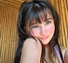 Everything about the actress malina weissman, most famously know for her role of violet baudelaire in a series of unfortunate events. Malina Weissman Instagram And Social Media 3 15 Gotceleb