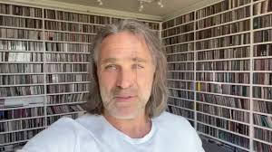 Gjør som Christer Falck og John Richard Stenberg fra Norske Album  Klassikere, ta deg en tur på Vinger Blues & Rock Club den 28. mai,  https://vbsc.ticketco.events/no/nb/e/heart_of_mary