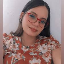 Paola Tavarez's Instagram, Twitter & Facebook