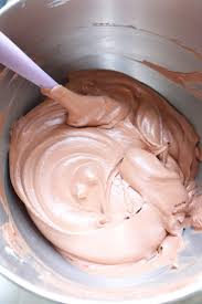 Entremets Chocolat Mousse Chocolat Genoise Sirop Punch Recette Olivia Patisse Mousse Au Chocolat Chocolat Recette Chocolat