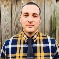 20+ perfiles de «Debonis»