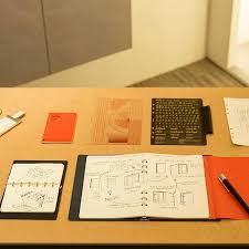 プロッターさんはinstagramを利用しています 広いa5サイズはノートとして ポケットサイズのミニレザーバインダーにはメモ plotterレザーバインダーのコンビ使い おススメです a wide a5 size leather binder is used as a n バインダー a5 バインダー メモ