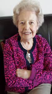 My Dad passed away tonight at 7pm. I'm so sad but also thankful that he's  no longer suffering from Alzheimer's and is finally at peace. My 2 sisters  and Mom were all