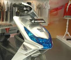 Make over list chrome bumper depan sigra. Cara Memasang Mika Lampu Motor Yang Benar Moladin