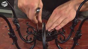 Spécialiste des meubles de qualité destinés à la lits en fer forgé. Nover Ancien Art Nouveau