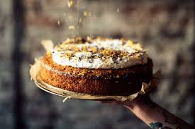 Wir verwenden für all unsere veganen kuchen und torten ausschließlich pflanzliche zutaten und stellen diese in handarbeit und mit viel liebe in unserer kleinen. Cafe Rotkehlchen Ein Nest Fur Geniesser Geheimtipp Koln