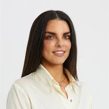 Michelle Hurney's Instagram, Twitter & Facebook