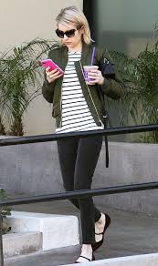 Black Blazer With Jeans For Girls How It Girls Wear Bomber Jackets And How You Should Too Green Bomber Jacket Army Green Bomber Jacket Bomber Jacket Outfit