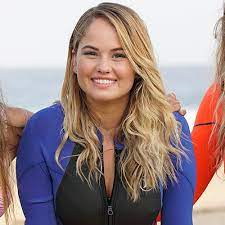 Born may 13, 1993 in huntsville, alabama, debby moved to texas as a small child and lived there for five years, before moving to wiesbaden, germany, with her family, where she lived for three years. Interview Debby Ryan Total Girl