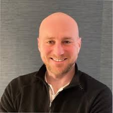 Honored to be recognized as Q2 commercial SE MVP at Motive. I'm feeling  extra grateful this week to work alongside such dedicated and talented team  members that consistently push me to bring