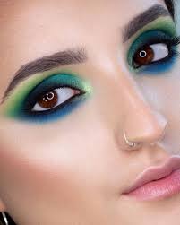 Aprende a resaltar el color del iris