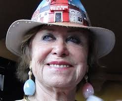 COLLART Yanou (International Public Relations)